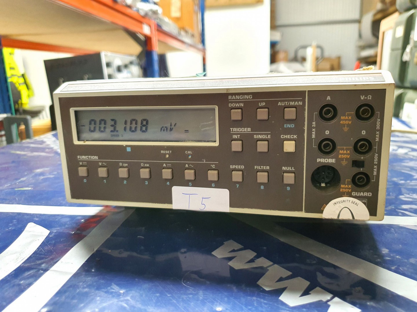 Phillips PM2534 dmm (T5) - lot located at: PP Sale...