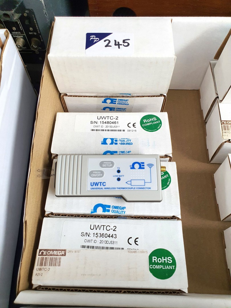 5x Omega UWTC-2 universal wireless thermocouple co...
