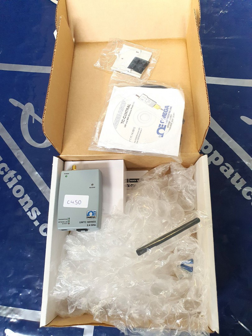 Omega UWTC-REC 3 wireless to Ethernet receiver, 2....
