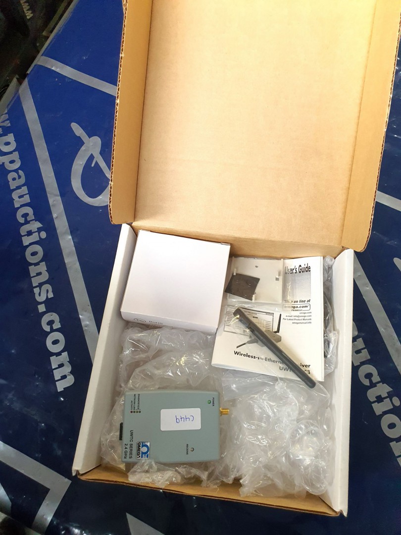 Omega UWTC-REC 3 wireless to Ethernet receiver, 2....