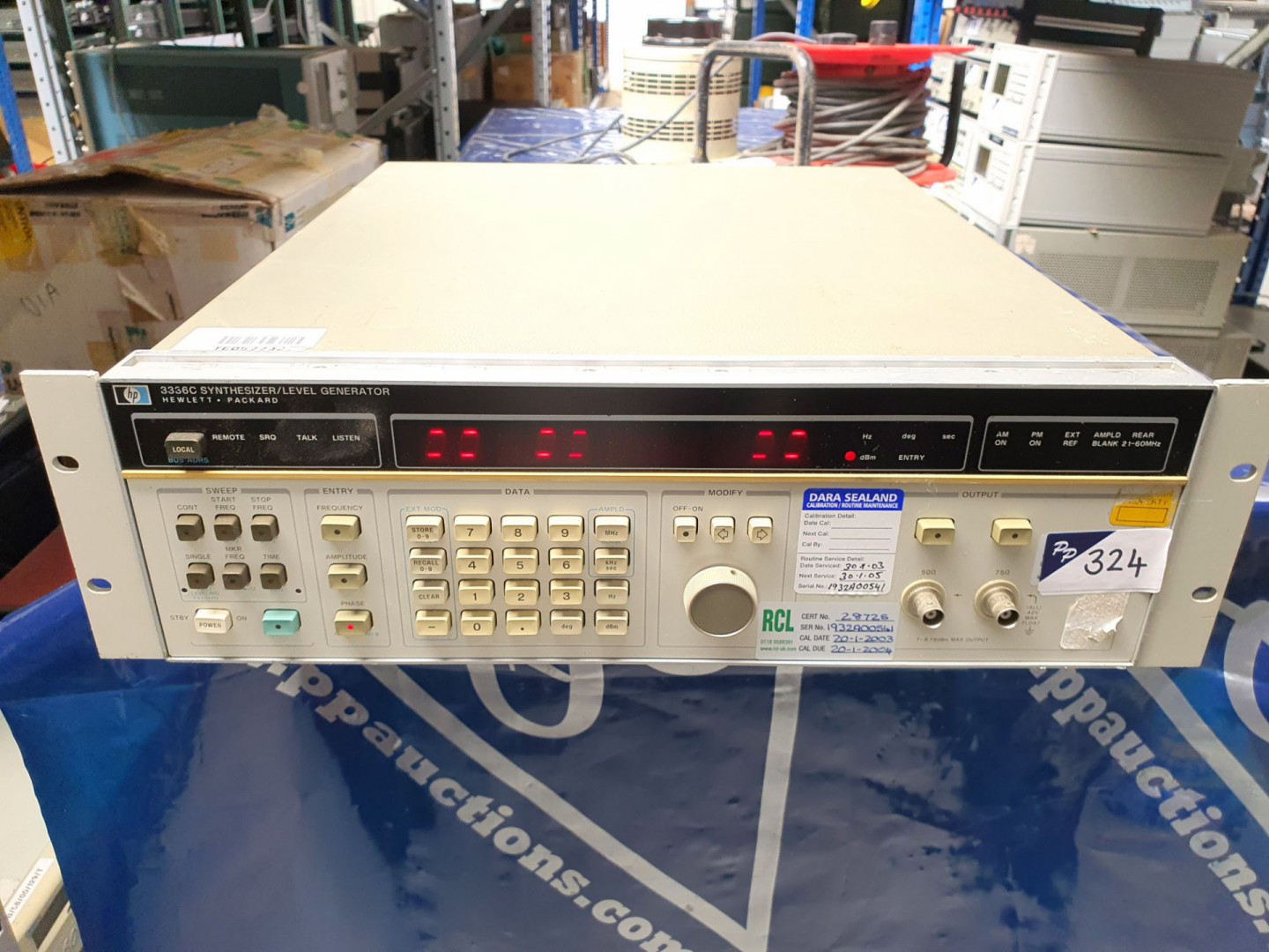 HP 3336A synthesiser / level generator (R542) - lo...