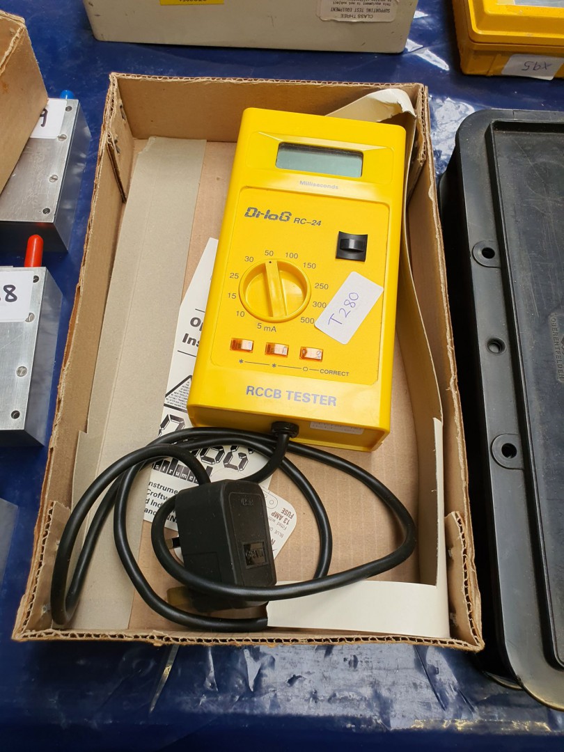 Di-Log RC 24 RCCB tester with case & instructions...
