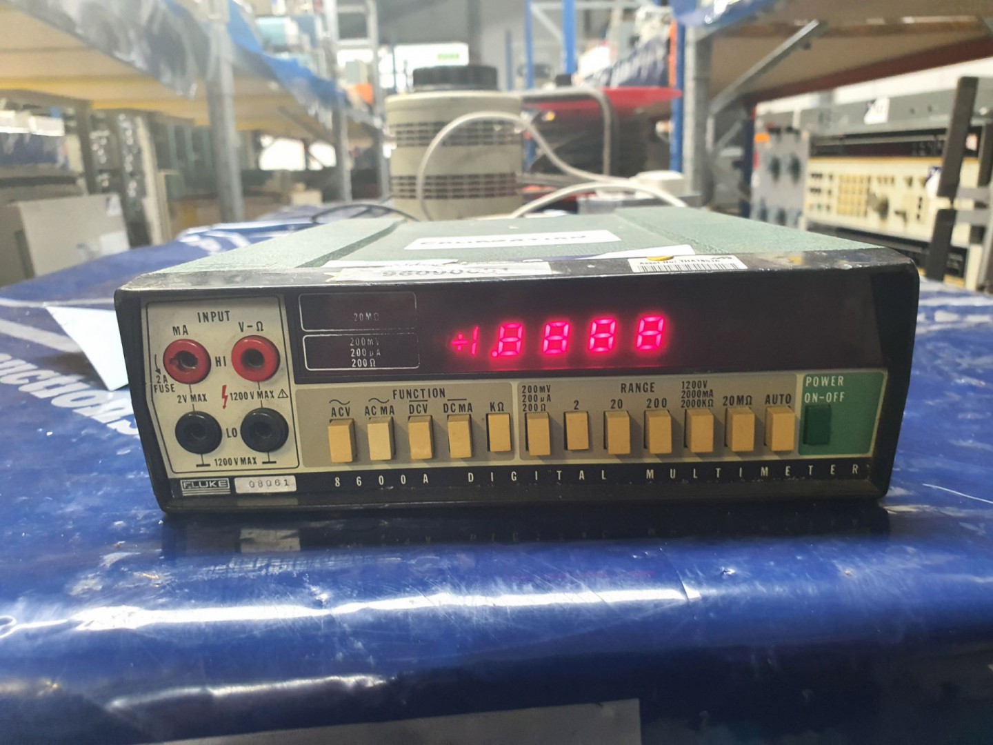 Fluke 8600A dmm (T34) - lot located at: PP Saleroo...