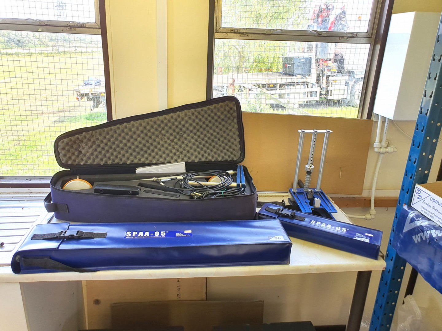 UMTS Projects SPAA-05 satellite positioning antenn...