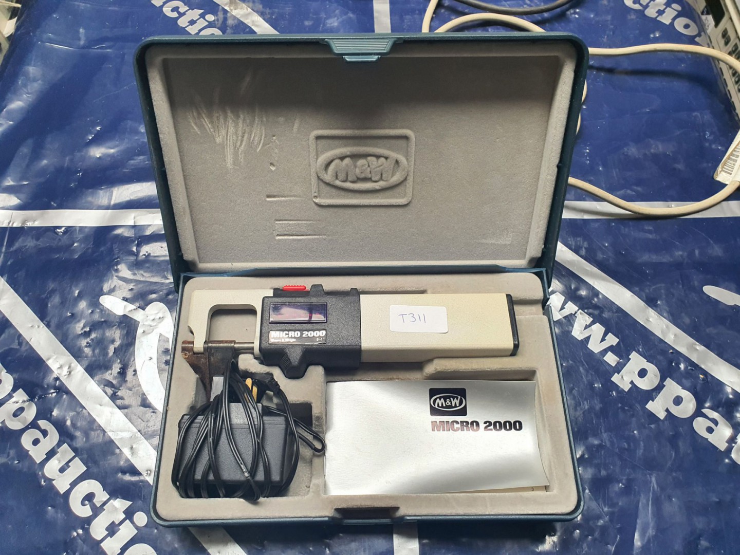 Moore & Wright Micro 2000 digital electronic micro...