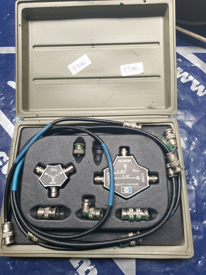 HP 11652A transmission reflection kit with 8721A d...