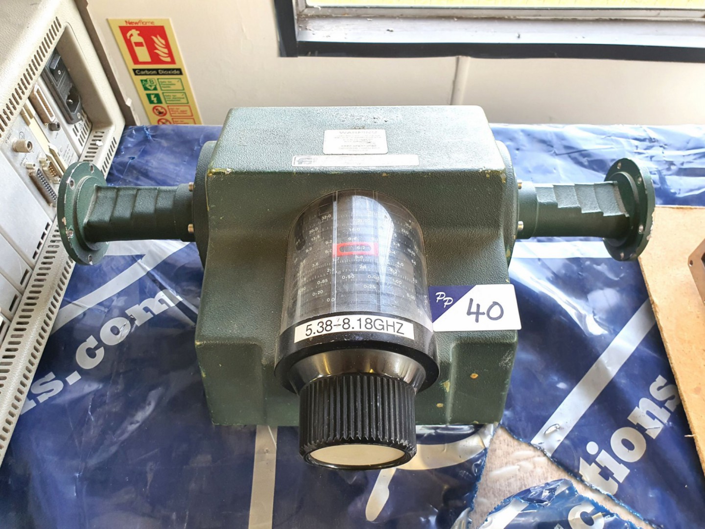 Flann microwave 14110 rotary precision attenuator...