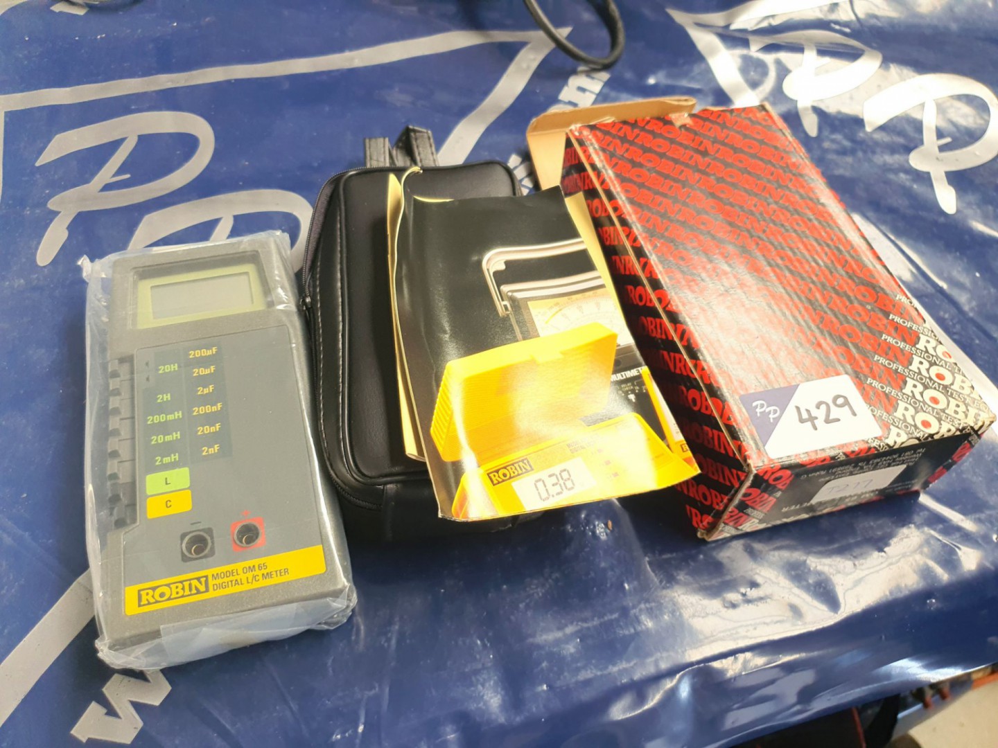 Robin OM65 digital L/C meter with manual (boxed &...