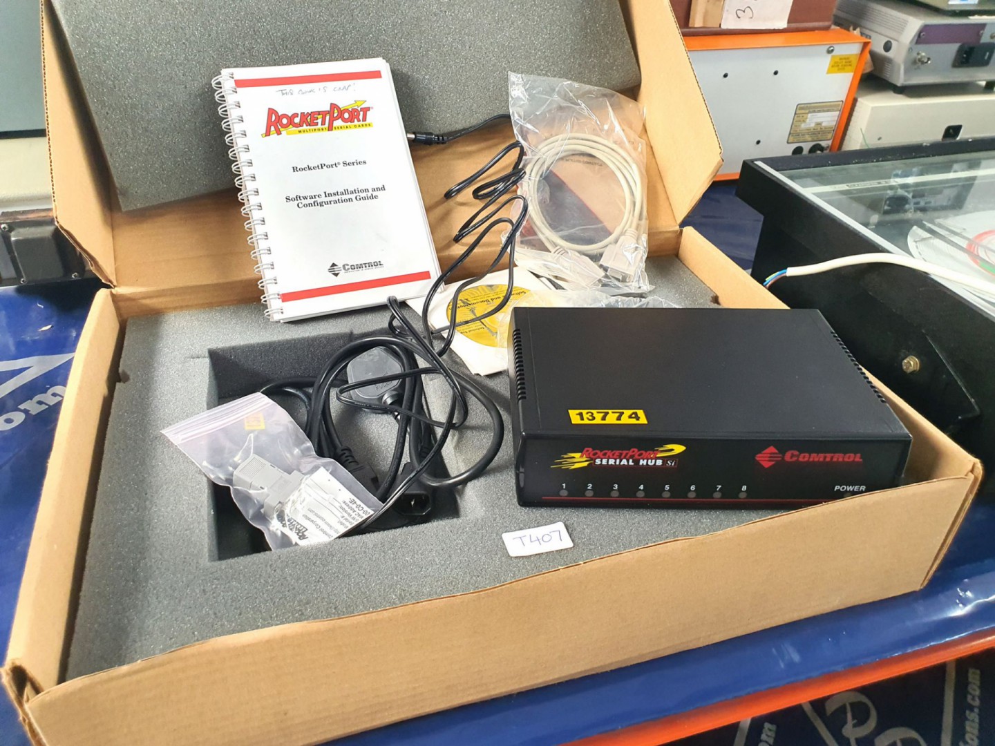 Rocket Port serial hub SI with manual & leads (box...