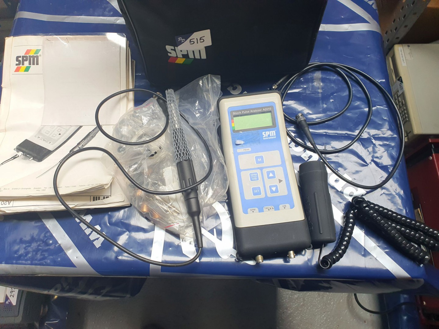 SPM A2010 shock pulse analyser in bag with manual,...
