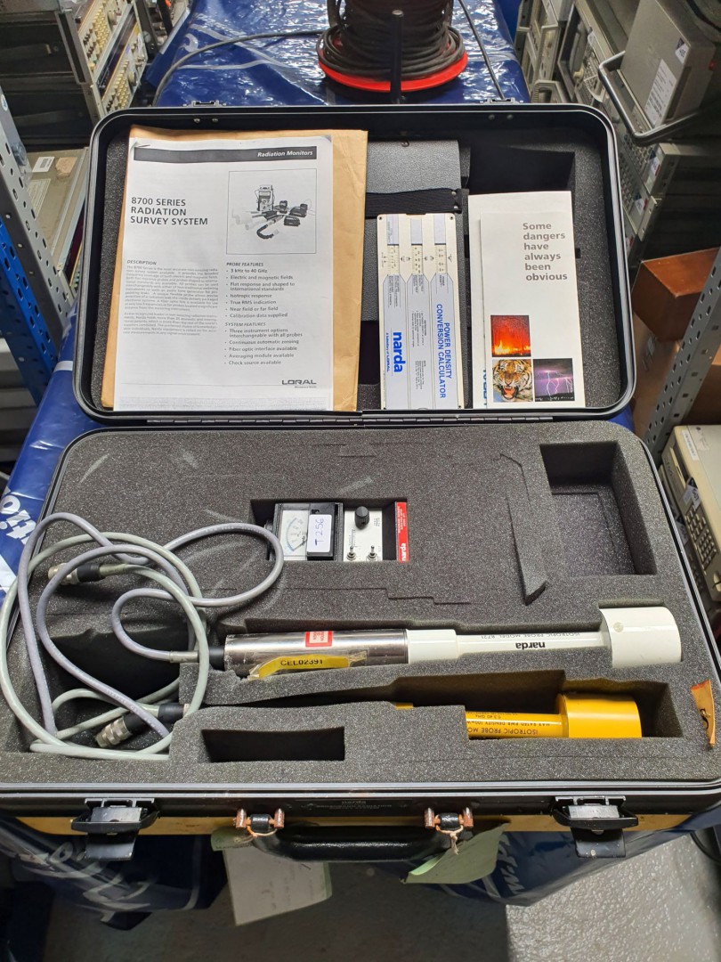 Narda 8711 radiation meter with 8712 & 8723 probes...