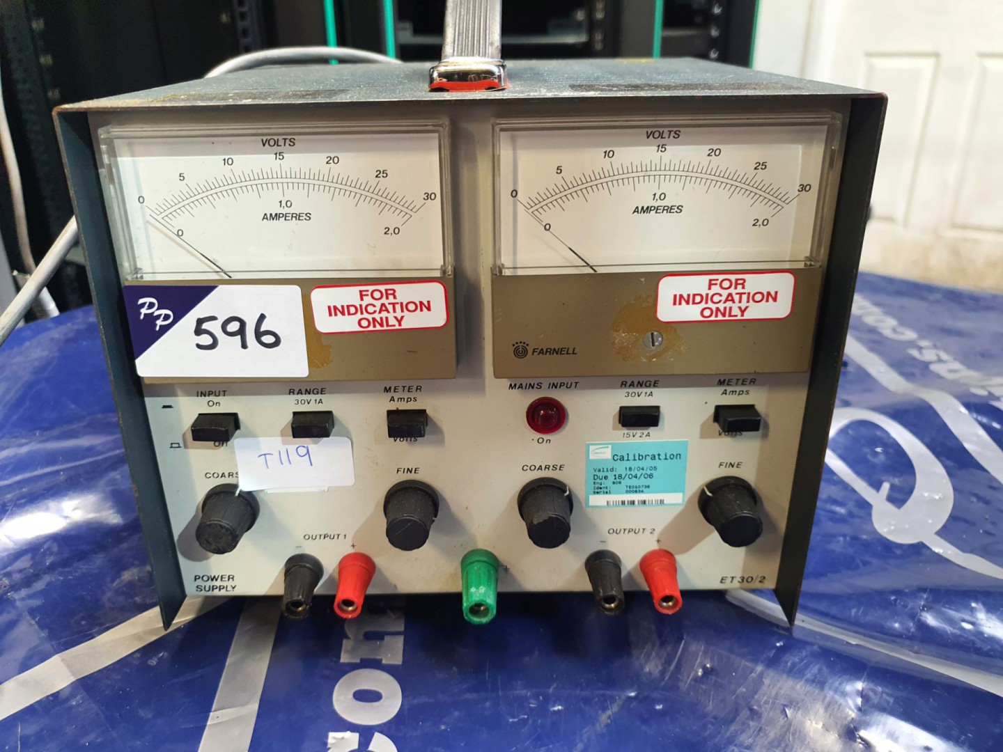 Farnell ET 30/2 PSU, 0-30v / 1A or 0-15v / 2A twic...