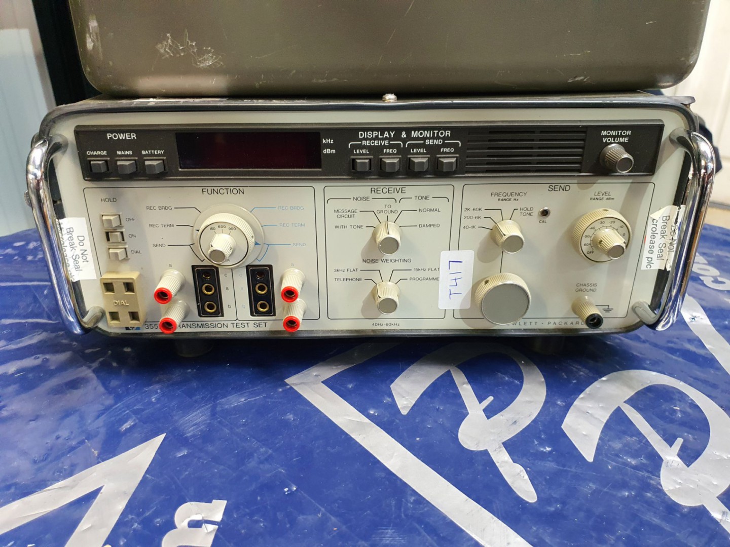 HP 3552A transmission test set with front cover (T...