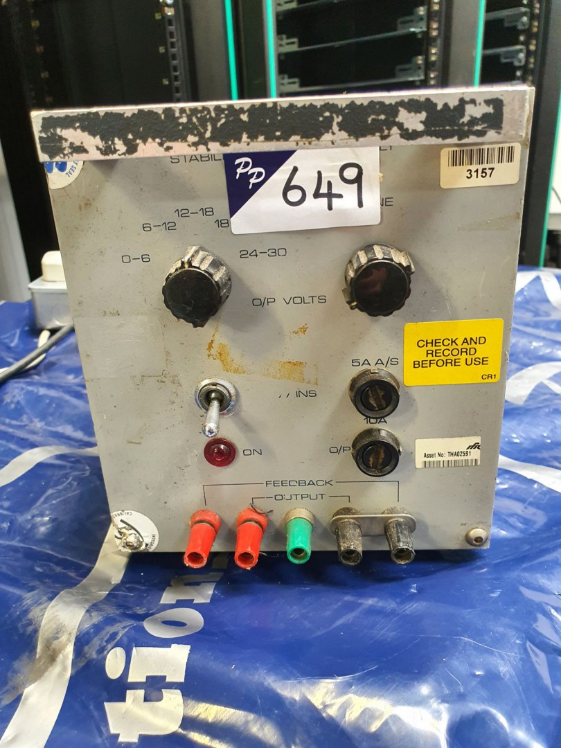 Farnell B30/10 PSU, 0-30v / 10A (T113) - lot locat...