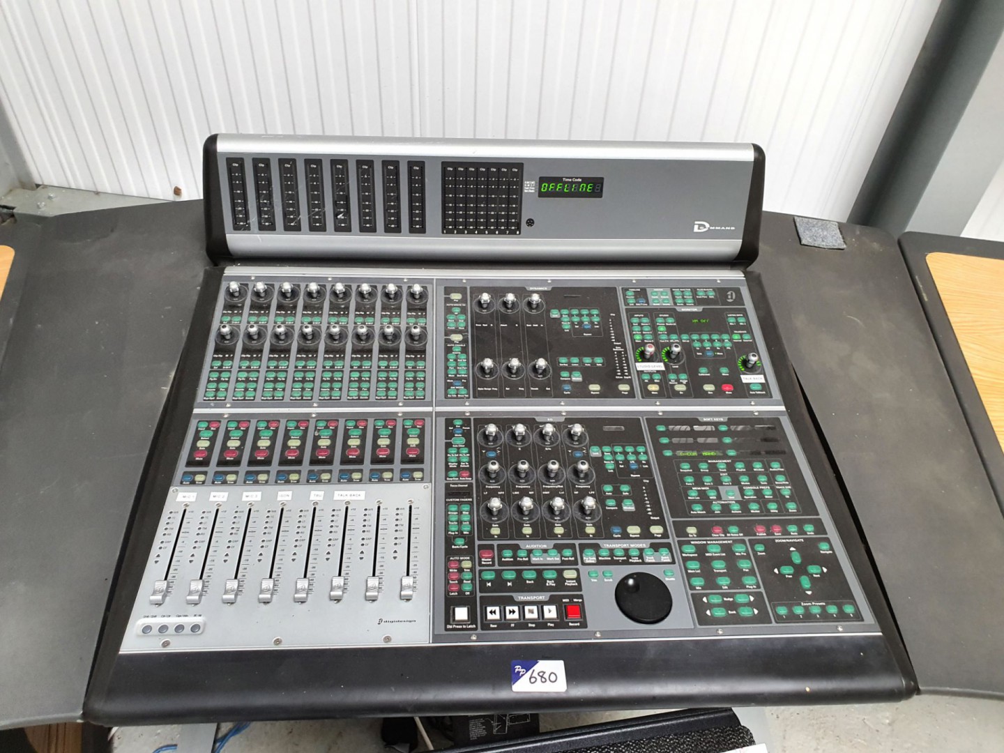 DigiDesign D-Command mixing console, 8 faders, PSU...