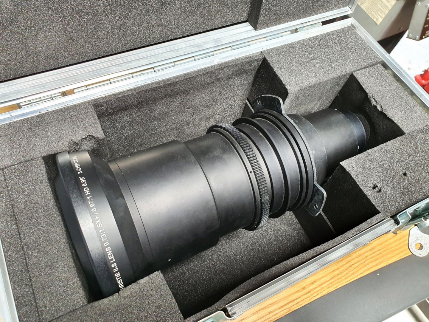 Christie ILS Lens, 0.73:1 SX+ / 0.67:1 HD, 0.95",...