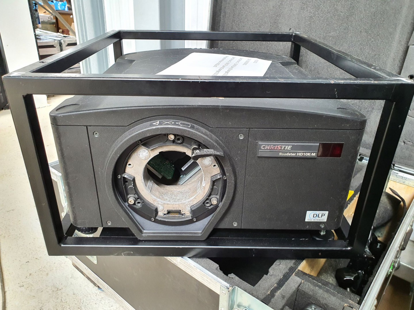 Christie Roadstar HD10K-M projector with remote &...