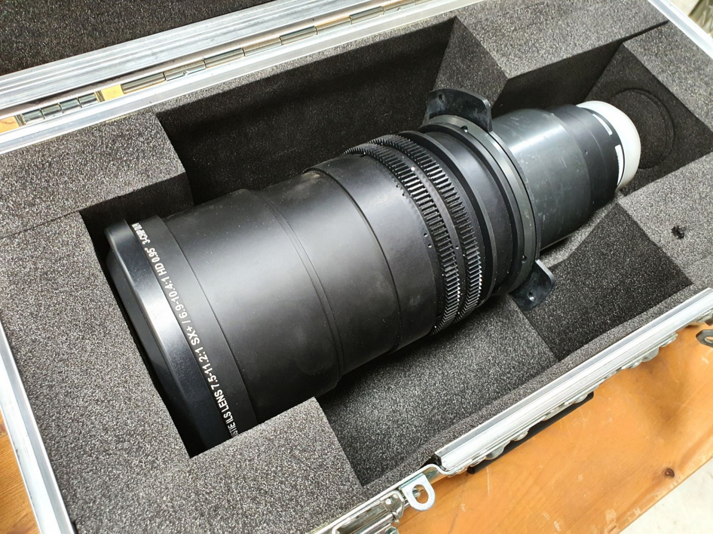 Christie ILS Lens, 7.5-11.2:1 SX+ / 6.9-10.4:1 HD,...