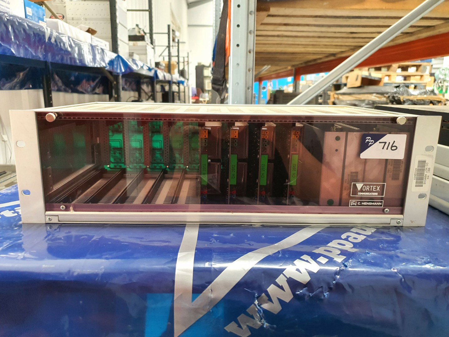 Vortex Communications rack type frame inc: 4x CH-2...