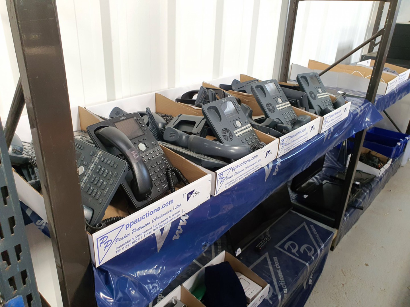 16x Snom 760 IP phones - lot located at: PP Salero...