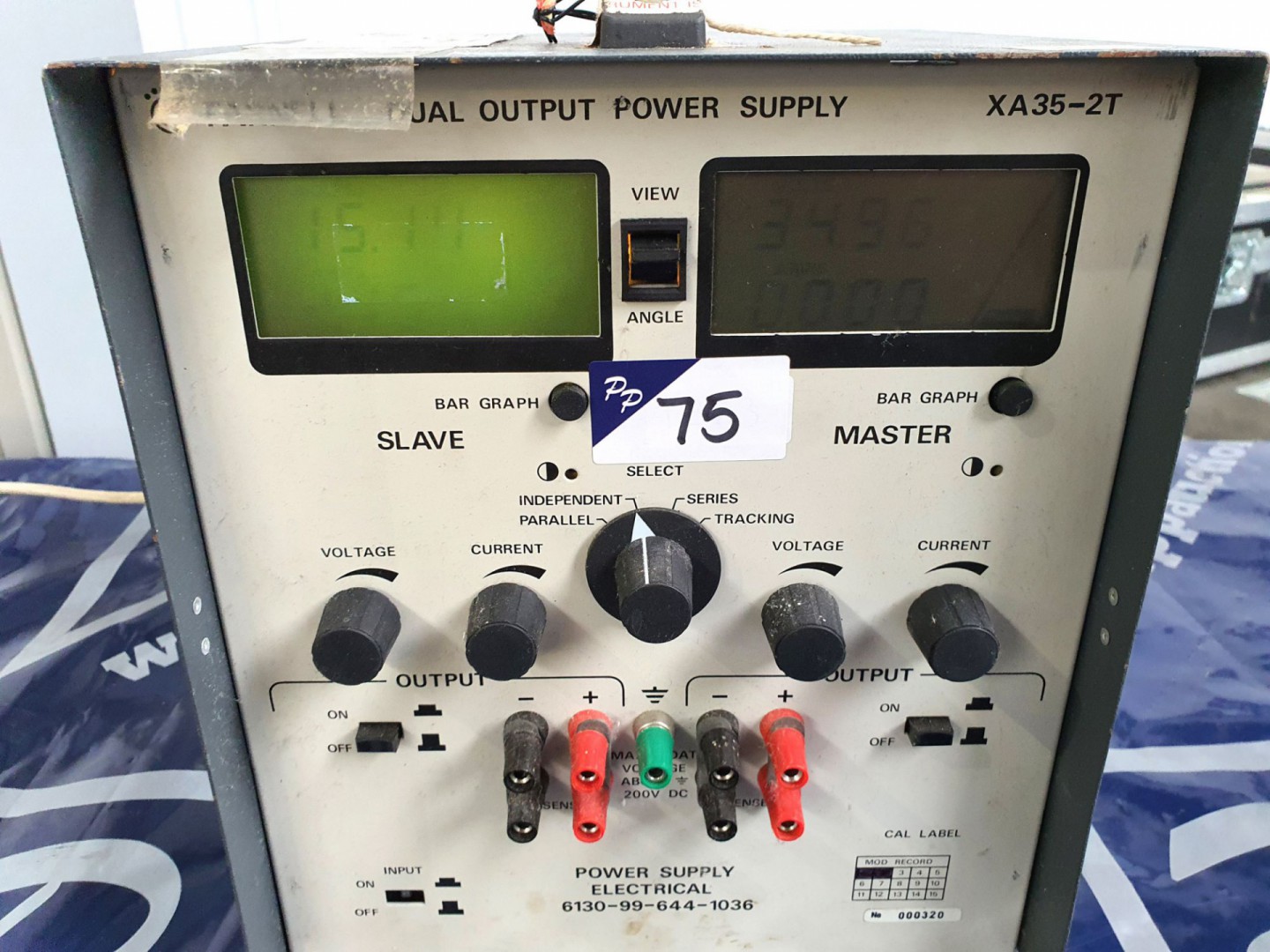 Farnell XA 35-2T dual output PSU 2 x 0-35V-0-2A (T...