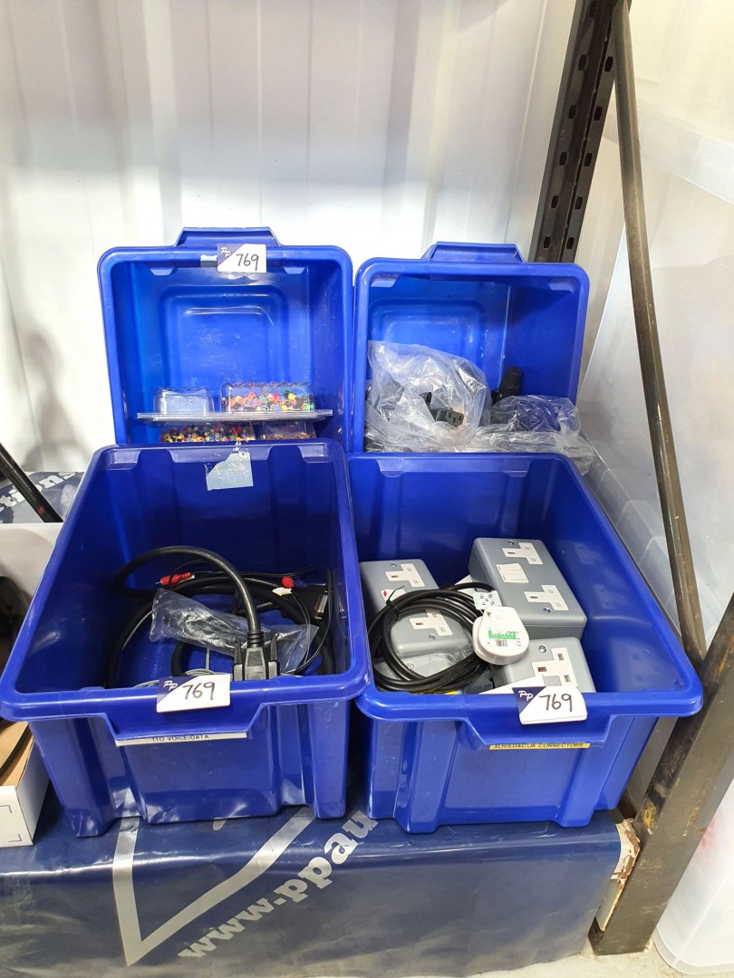 Qty various inc: M-Audio breakout box, 240v metal...
