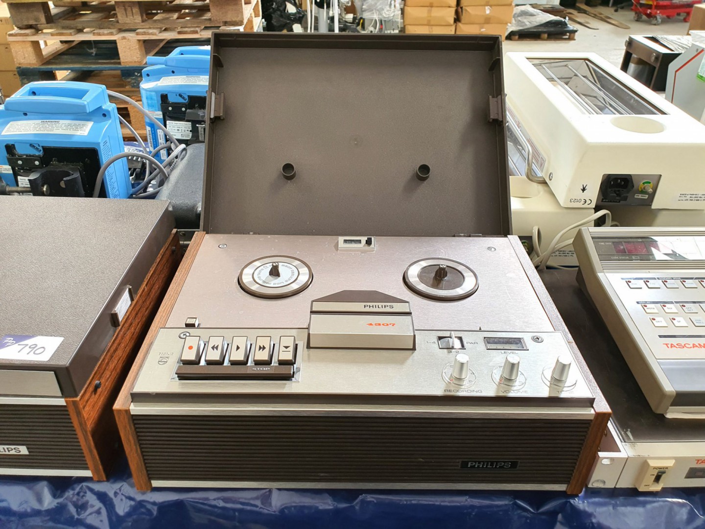 Philips 4307 reel to reel audio recorder, 4 track...