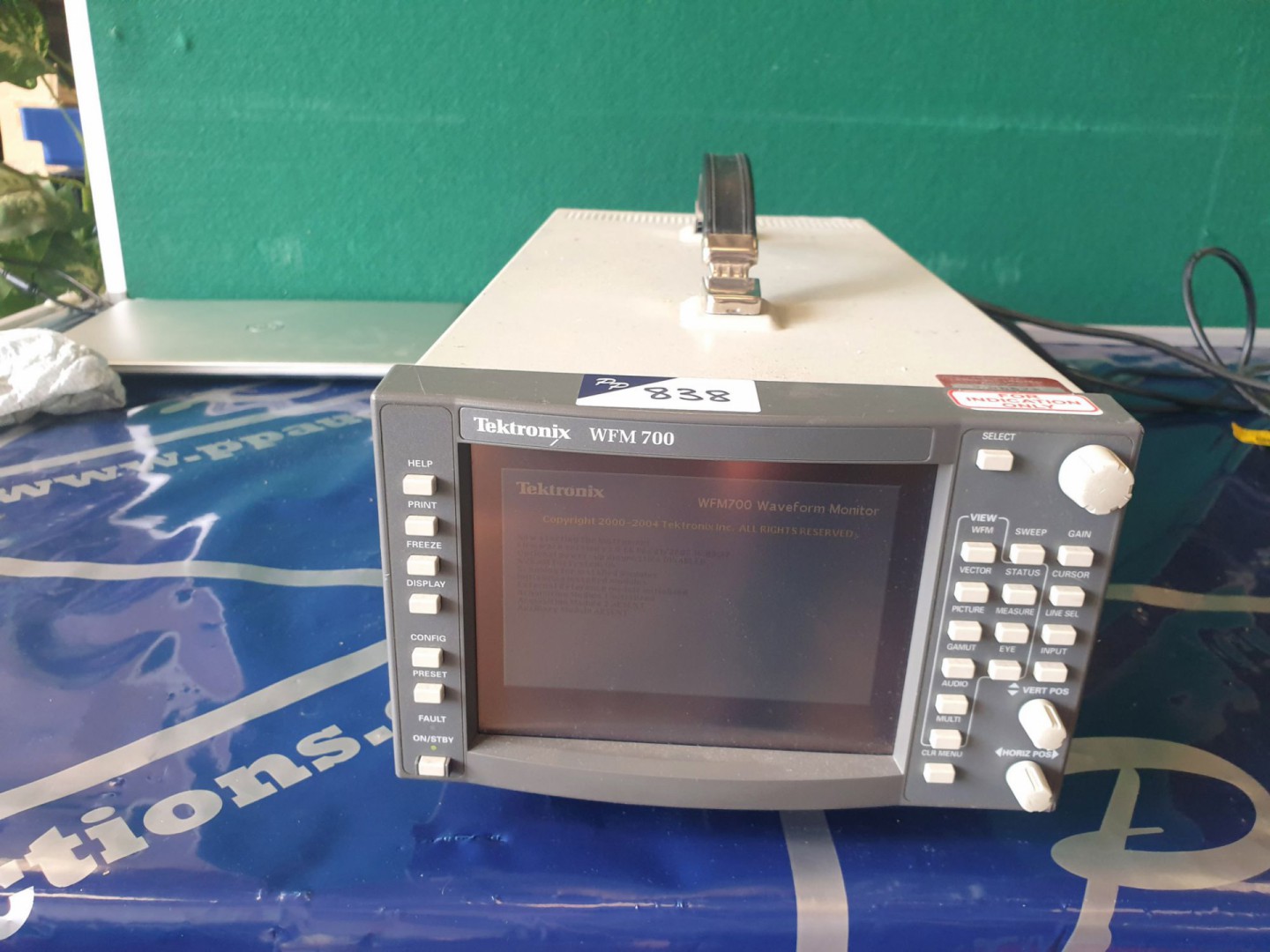 Tektronix WFM700 waveform monitor, 3G / EYE / AES...