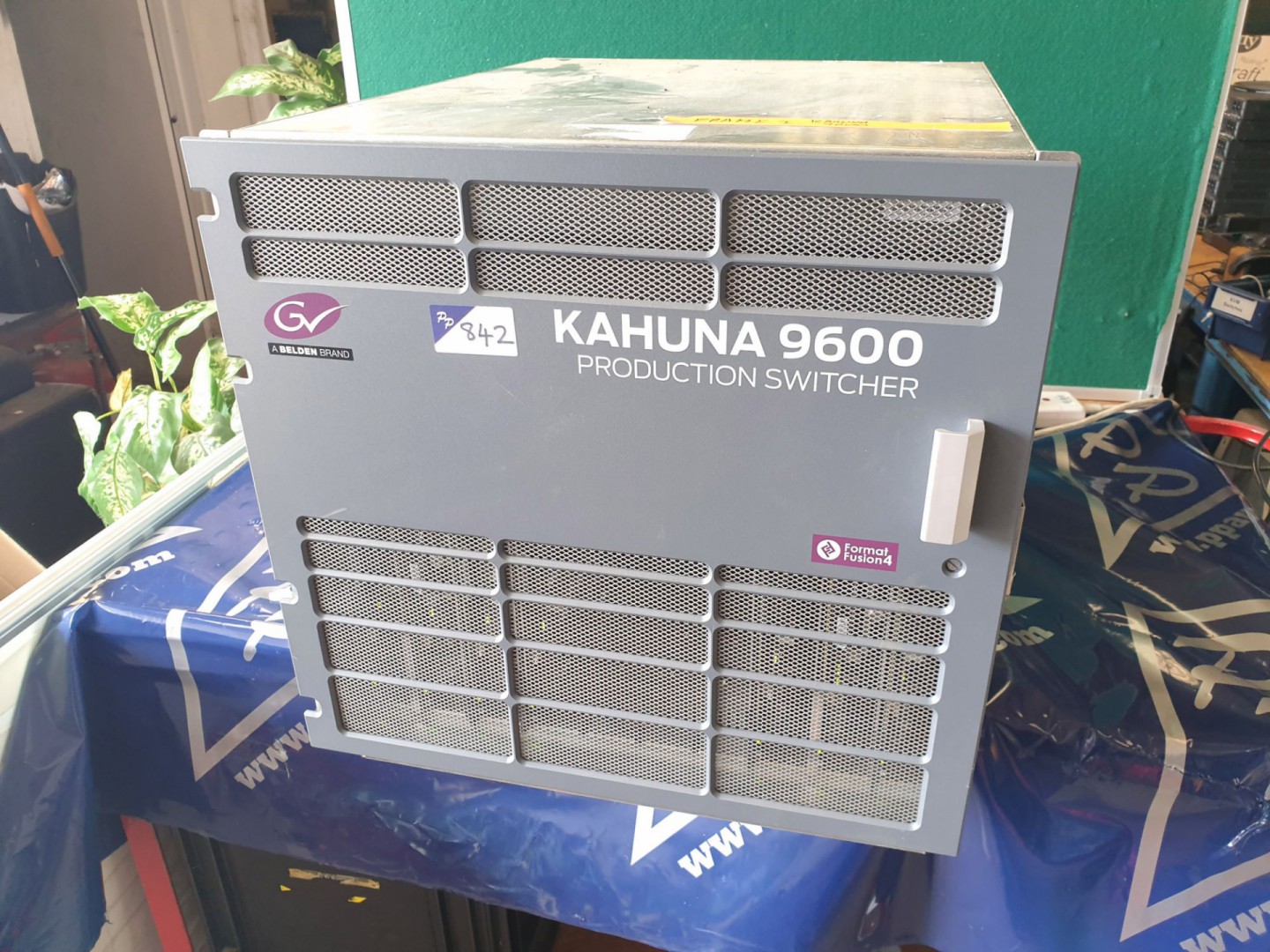 Grass Valley Kahuna 9600 Format Fusion 4 Productio...