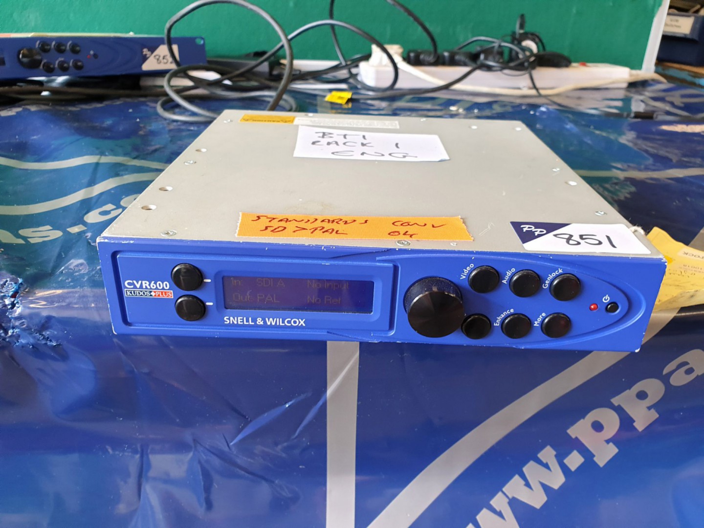 Snell & Wilcox CVR 600 Kudos Plus HD standards con...