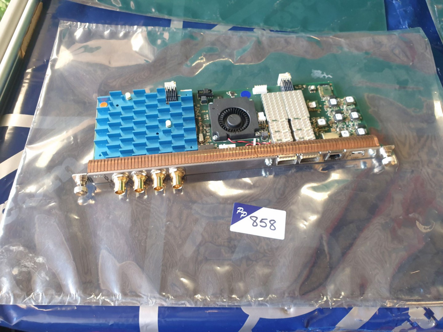 Snell & Wilcox Kahuna 360 IP040 40Gbe rear card -...