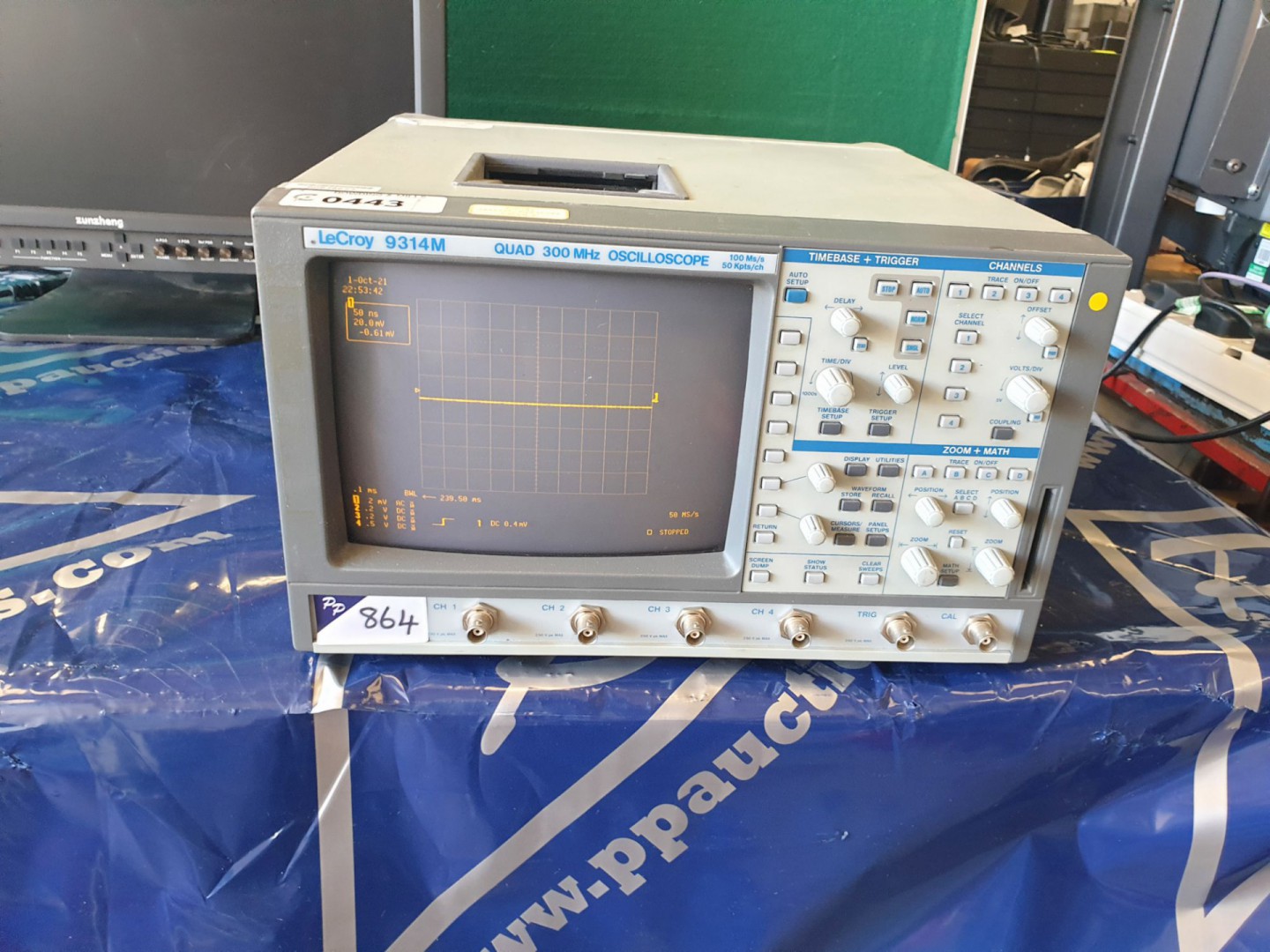 Lecroy 9314M quad oscilloscope, 300MHz, 100 Ms/say...