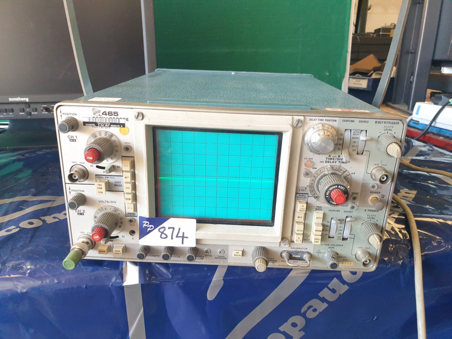 Tektronix 465 dual trace oscilloscope - lot locate...