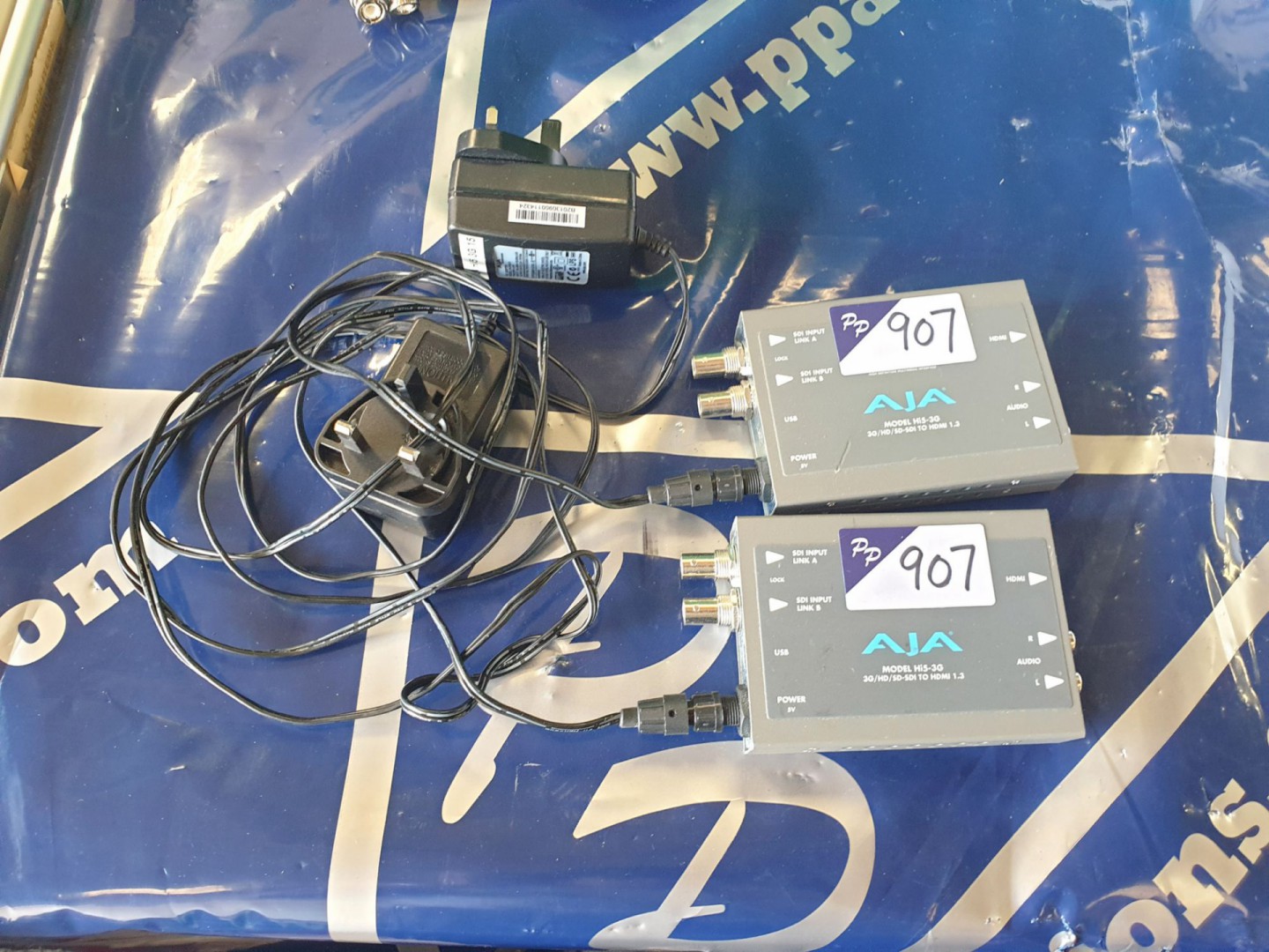 2x AJA Hi5-3G 3G/HD/SD-SDi to HDMi 1.3 converter -...