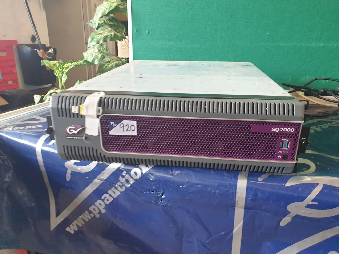 Grass Valley SQ2000 livetouch frame (no drives inc...
