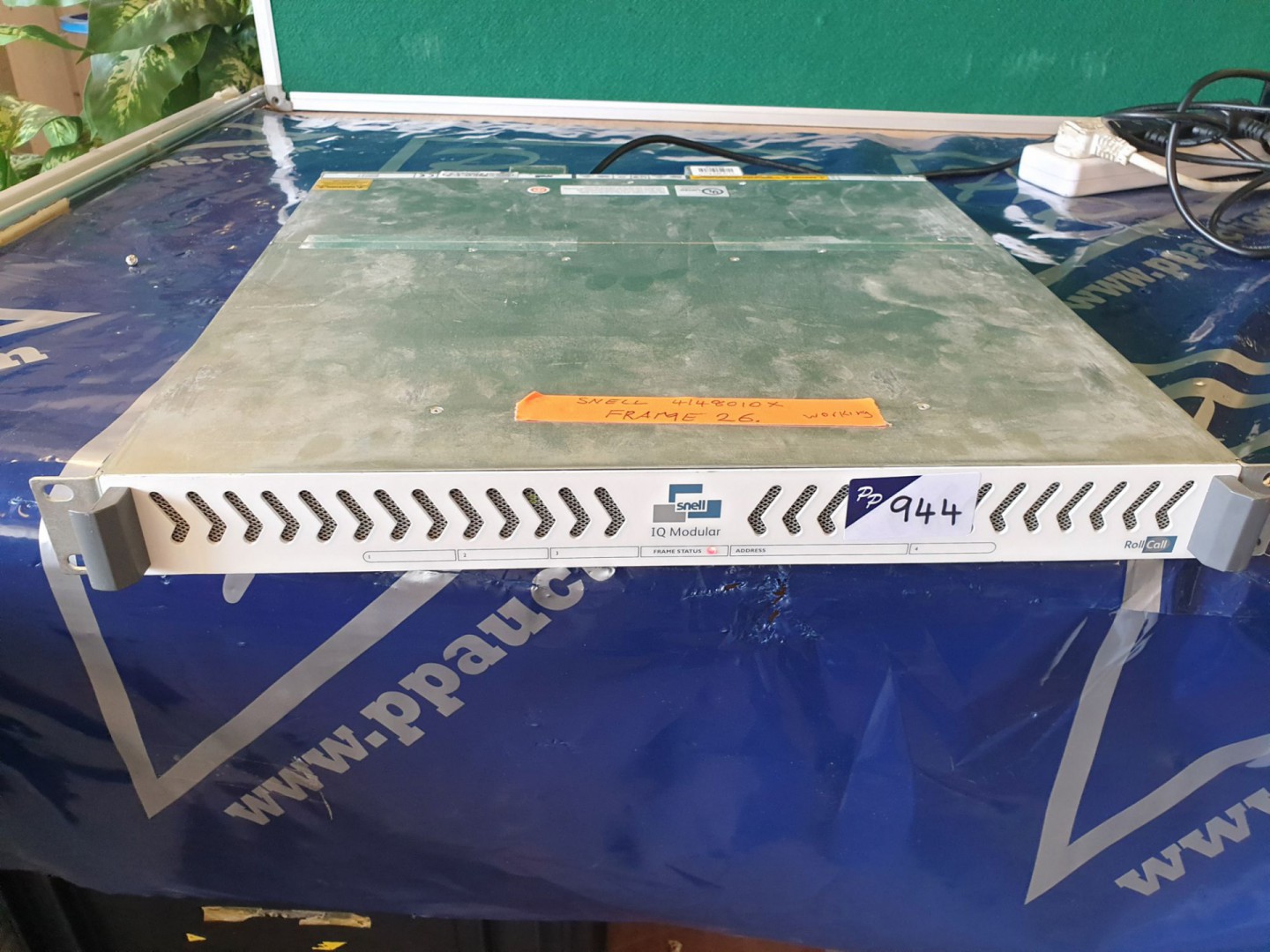 Snell & Wilcox IQ Modular Roll Call frame with plu...