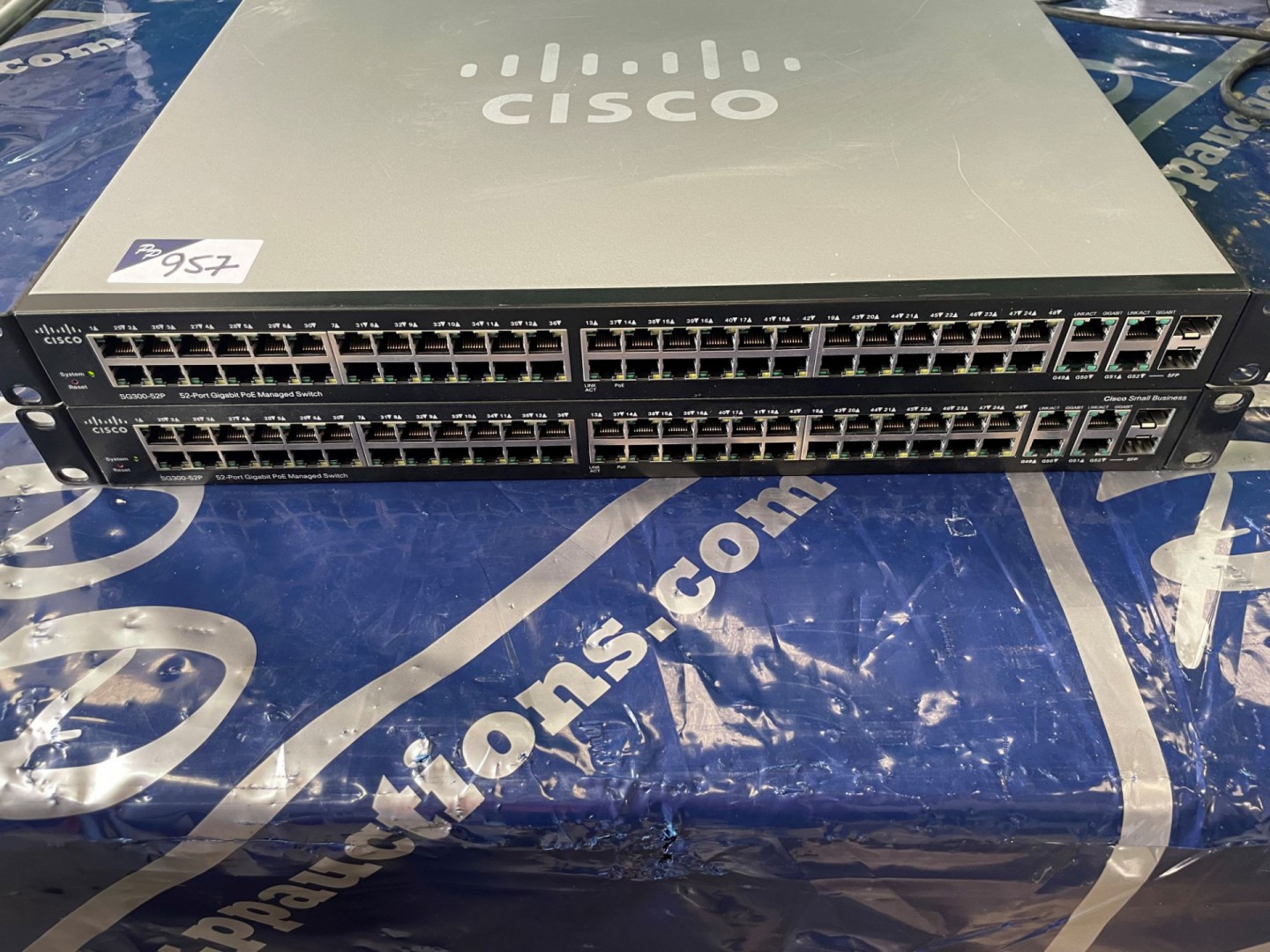 2x Cisco SG300-52P 52 port Gigabit PoE managed swi...