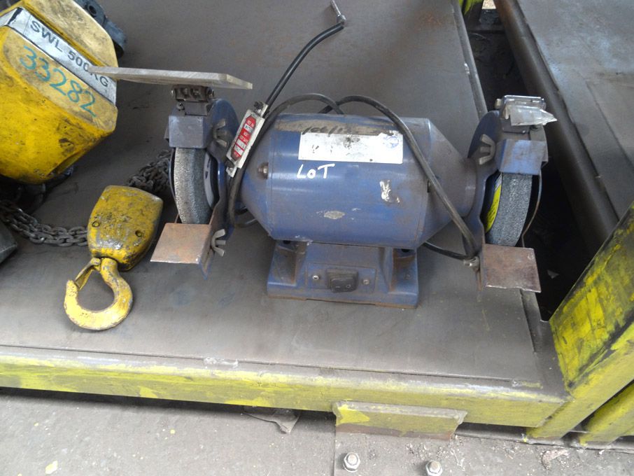 Kobe 6" bench type double ended grinder - lot loca...