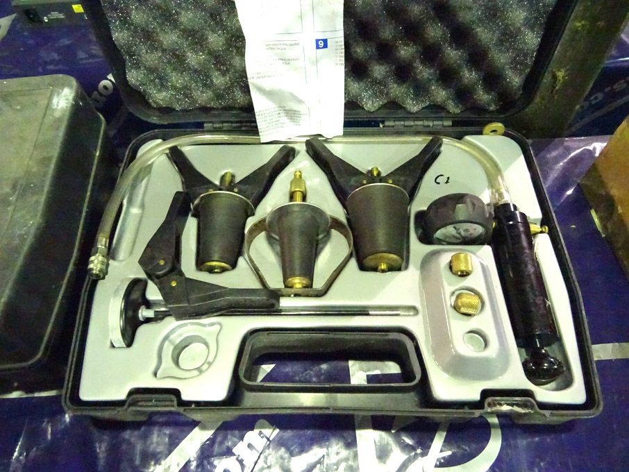2x Sykes-Pickavant cooling system testers in carry...