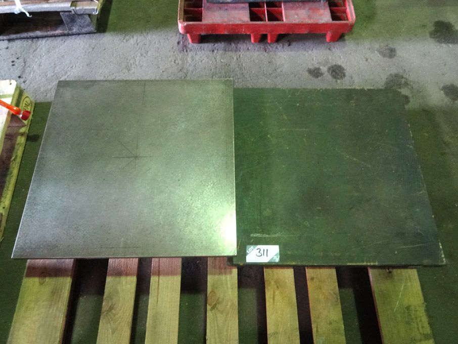 Crown & Windley 610x610mm grade 1 CI surface plate...