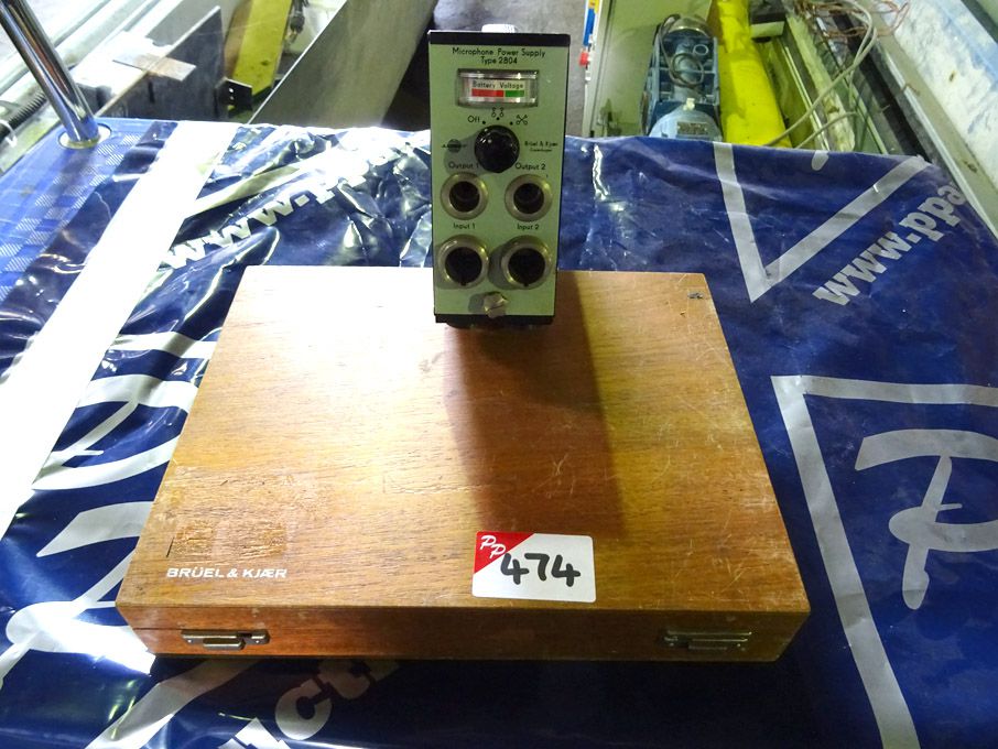 Bruel & Kjaer microphone power supply 2804 UA 0196...