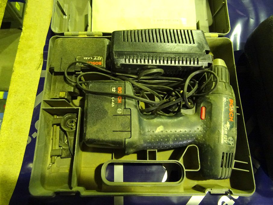 Bosch GSR 12v battery drill, 2 batteries & charger...