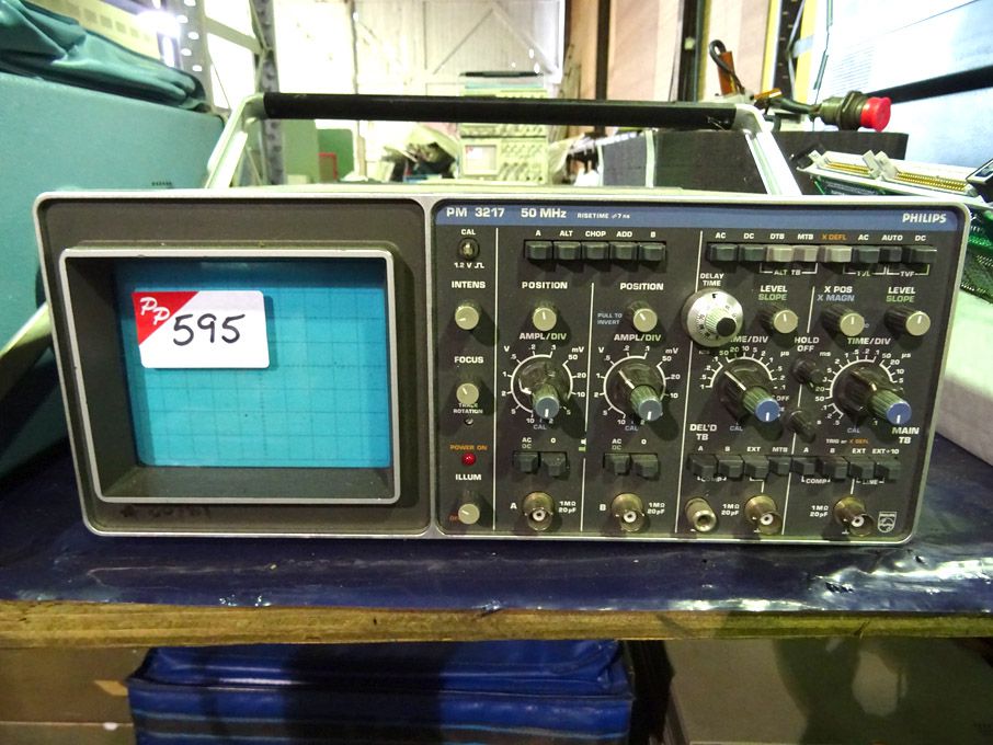 Philips PM3217 oscilloscope, 50MHz - Lot Located a...