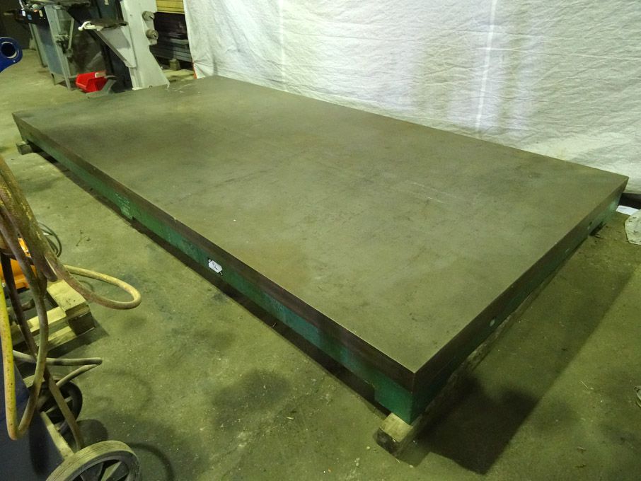 Crown & Windley 3650x1830mm CI surface plate - lot...
