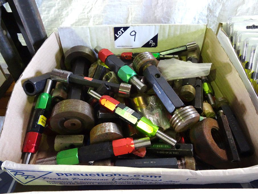 Qty various plug gauges - Lot Located at: Aunby, L...