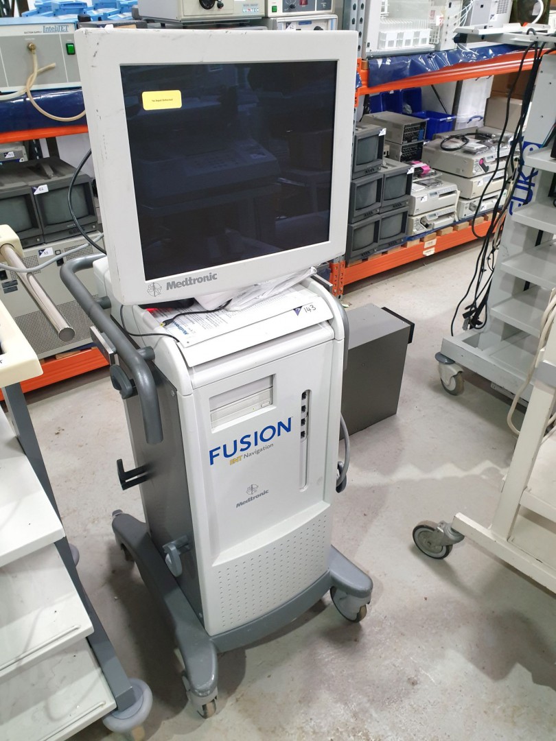 Meditronic Fusion ENT image guidance system on mob...