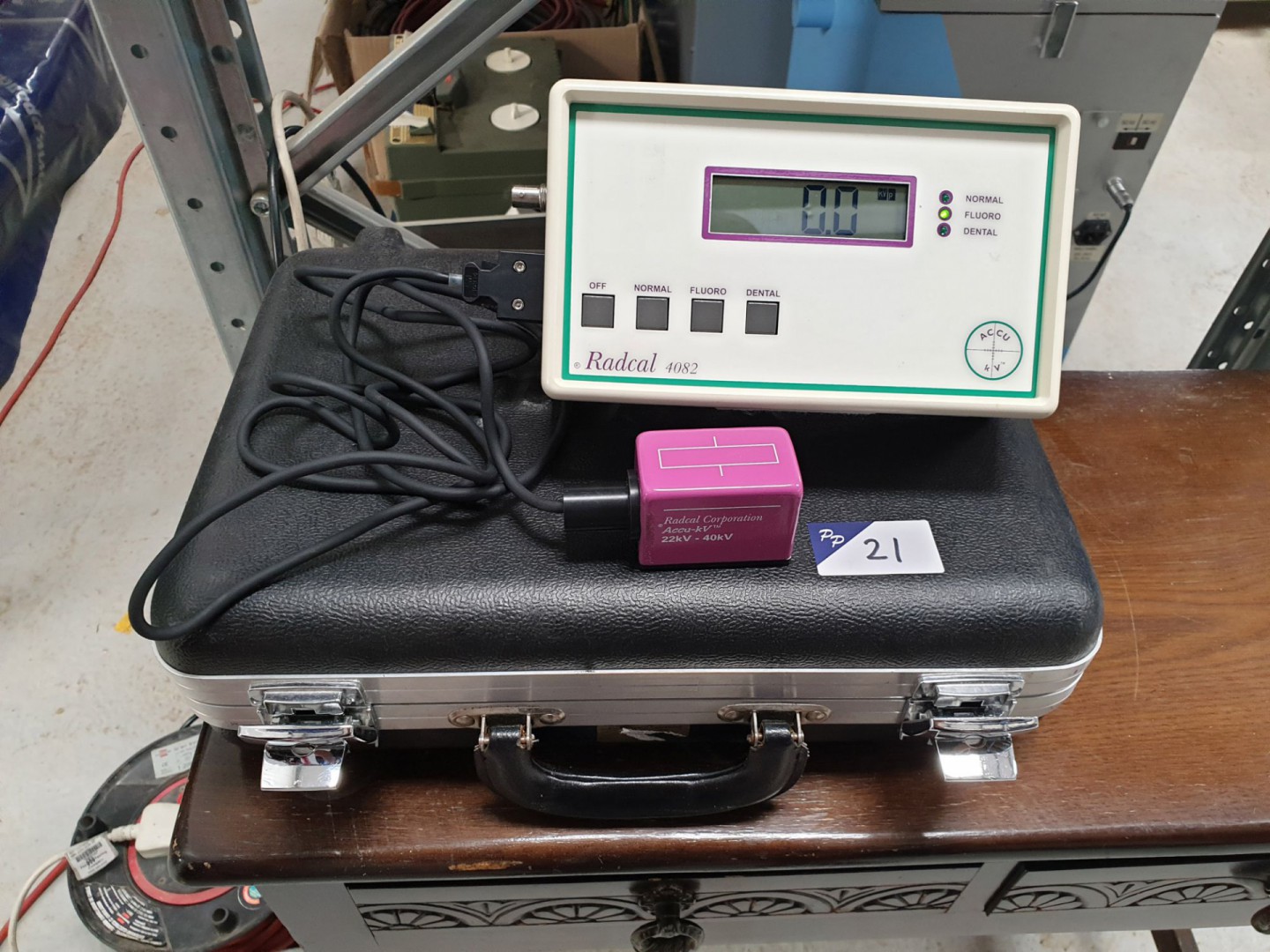 RadCal 4082 Accu KV meter & sensor in carry case -...