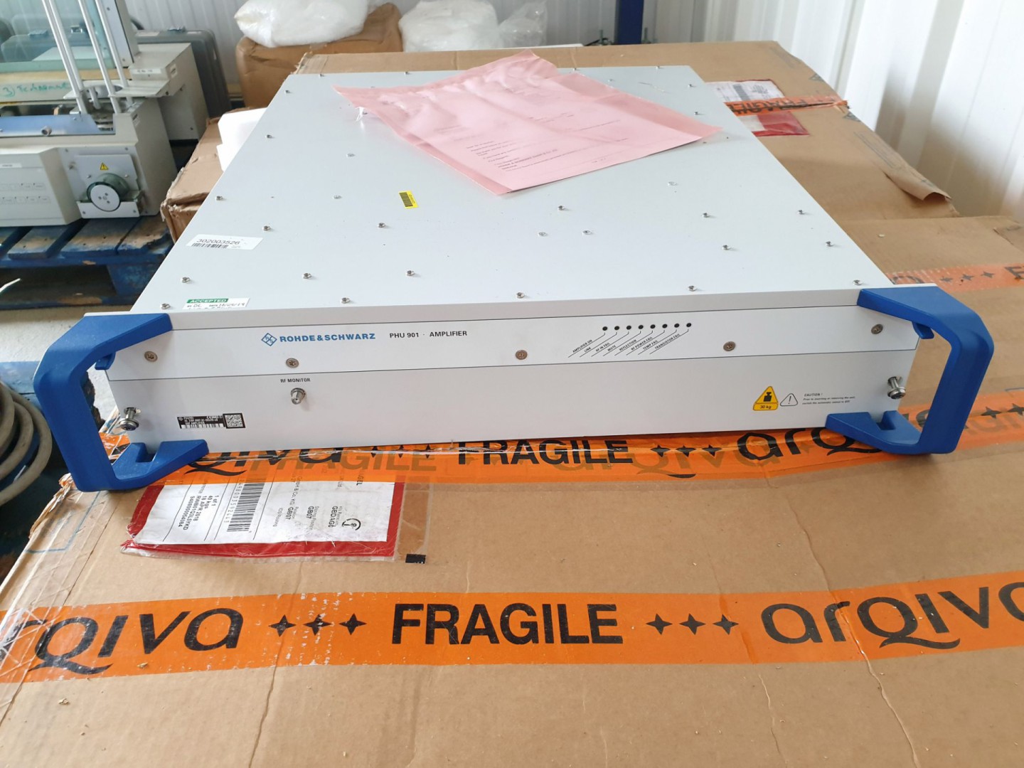 Rohde & Schwarz PHU901 UHF amplifier (boxed & unus...
