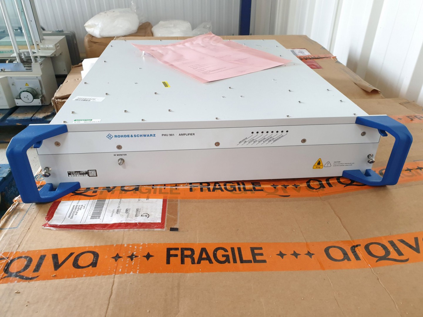 Rohde & Schwarz PHU901 UHF amplifier (boxed & unus...