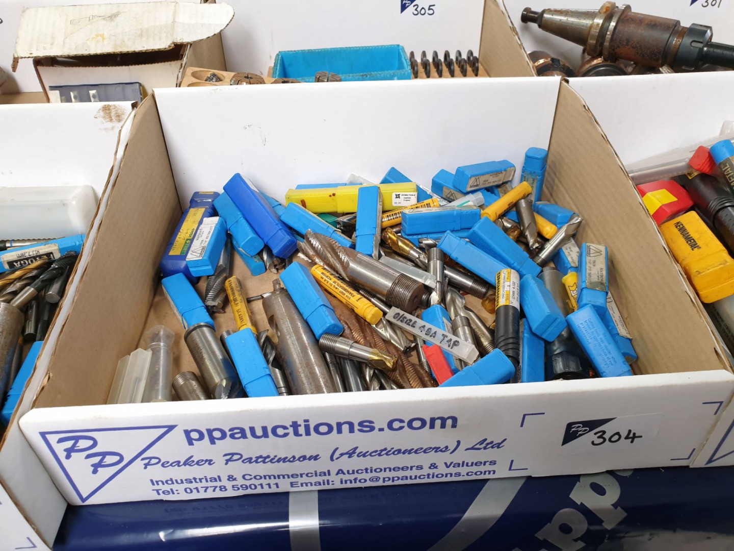 Qty various HSS end mills - Lot Located at: PP Sal...